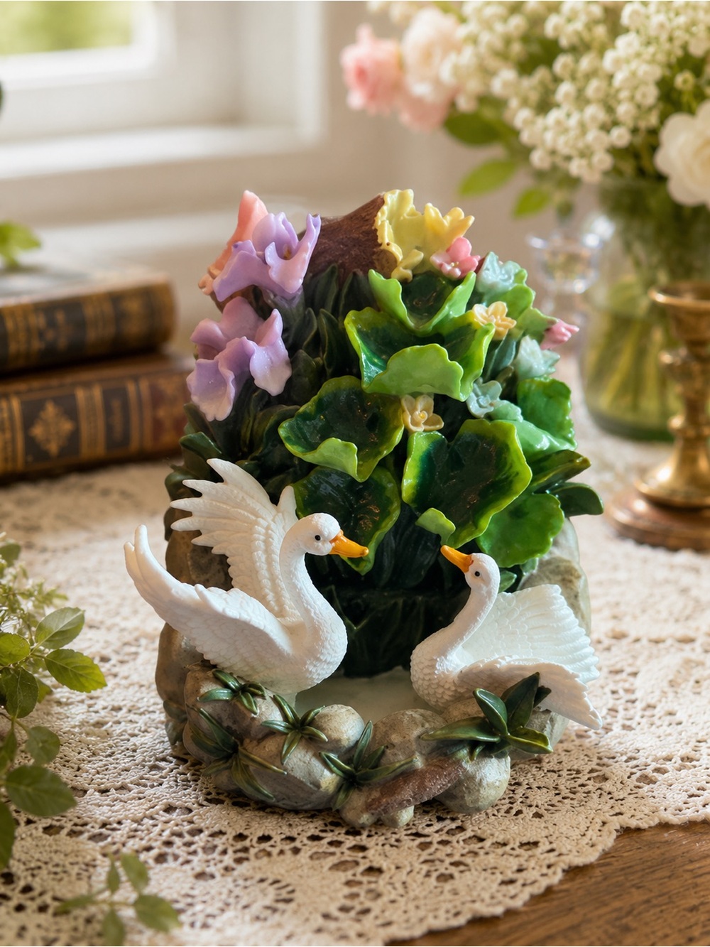 VINTAGE Heritage Mint Ltd. Swan Music Box • Floral Sculpture • Collectible Decor
